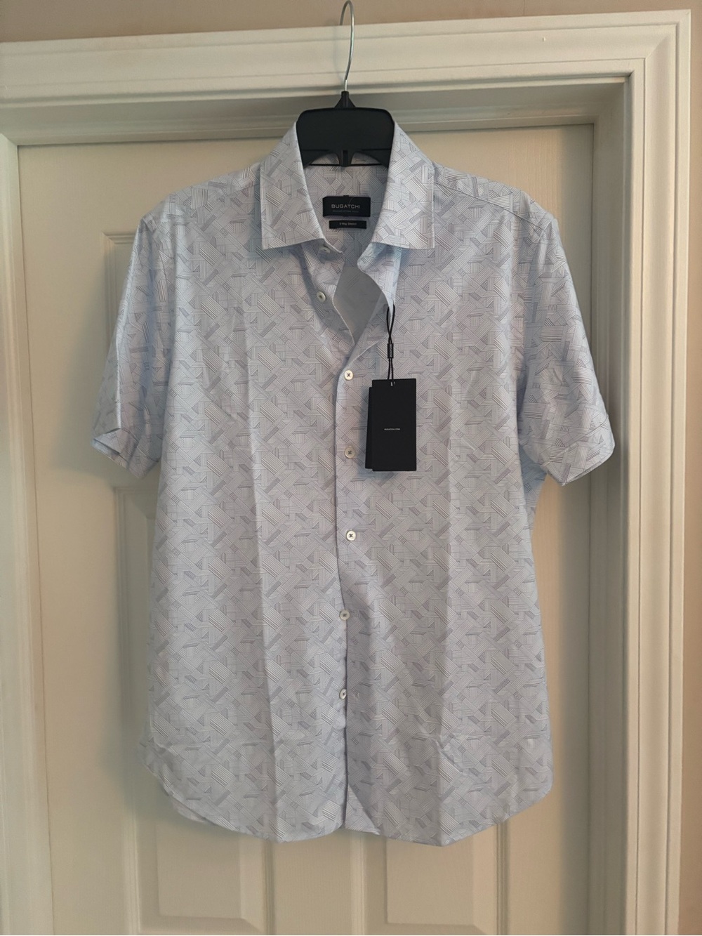 Bugatchi Pale Blue Short-Sleeve Button-Down with Geometric Print